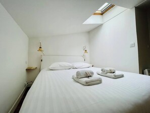 1 makuuhuone, silitysrauta/-lauta, ilmainen Wi-Fi, vuodevaatteet