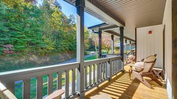 House (6 Bedrooms) | Interior