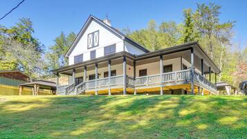 House (6 Bedrooms) | Front of property