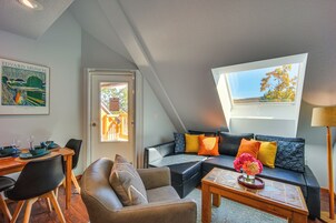 Apartment (1 Bedroom) | Interior