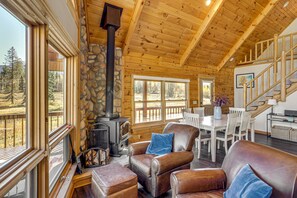 Rumah (5 Bedrooms) | Interior