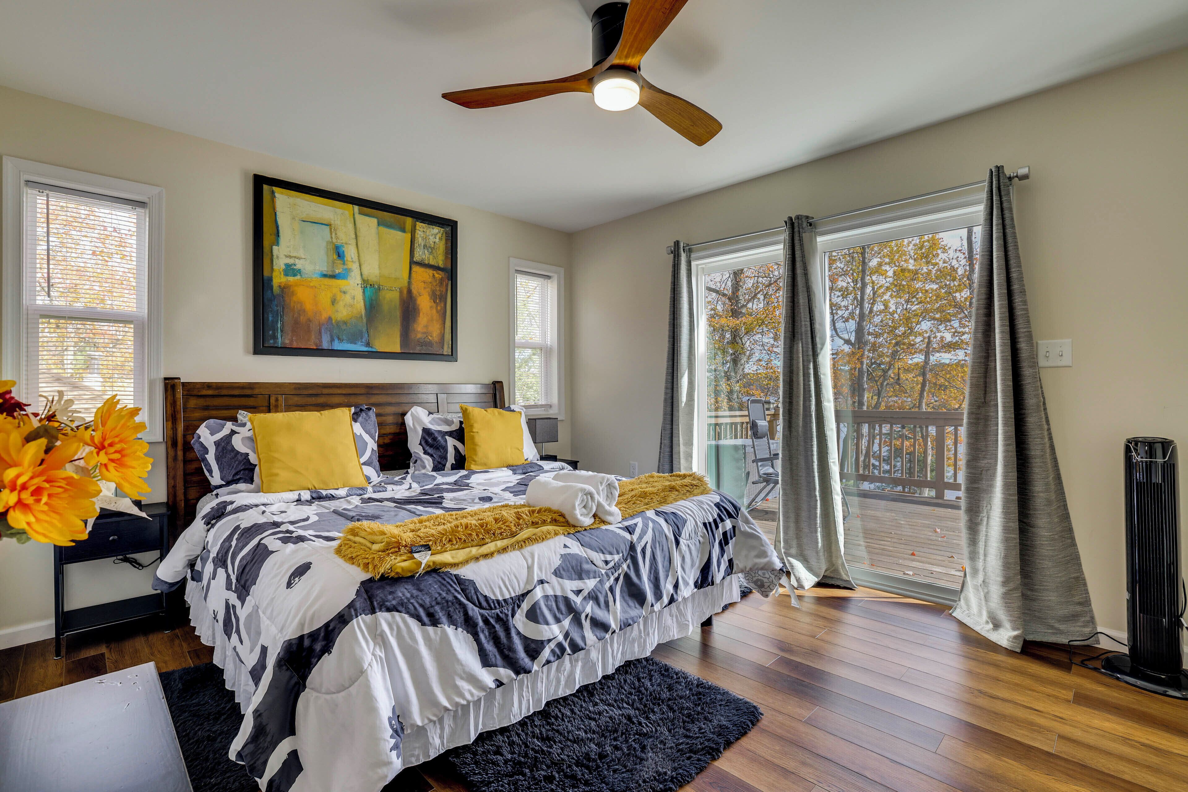 House (4 Bedrooms) | Interior
