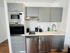 Fridge, microwave, oven, dishwasher