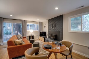 Apartment (1 Bedroom) | Interior