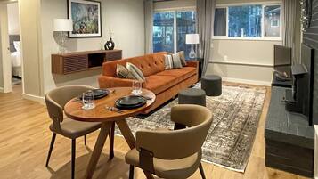 Apartment (1 Bedroom) | Interior