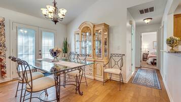 Maison (3 Bedrooms) | Intérieur