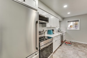 House (2 Bedrooms) | Interior - Walk to Lagoon Saloon! Chic Home on Nugent's Canal (Port Clinton)