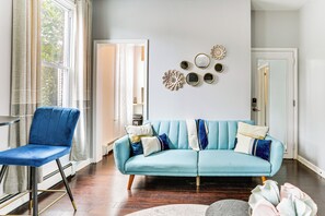 Apartment (1 Bedroom) | Interior