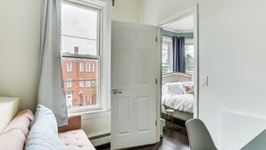 Apartment (1 Bedroom) | Interior - Explore & Work! Stylish Washington Heights Duplex (Newburgh)