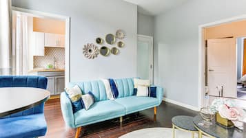 ์ํํธ (1 Bedroom) | ๋ด๋ถ