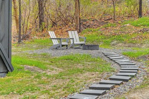 Apartment (0 Bedroom) | Interior - 5 Mi to Wine Trails: Finger Lakes Tiny Home (Ovid)