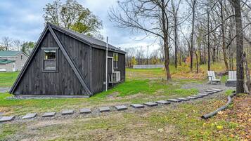 Apartment (0 Bedroom) | Interior