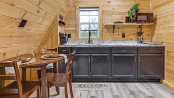 Apartment (0 Bedroom) | Interior