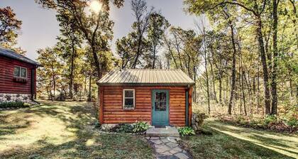 Near All-season Trails: Lakefront Crosby Getaway!