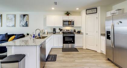 Family Fun in Jackson! Convenient & Spacious Base