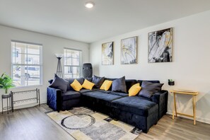 House (3 Bedrooms) | Interior - Family Fun in Jackson! Convenient & Spacious Base (Jackson)