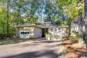 Interior - Peaceful Retreat! Carolina Trace Home w/ Porch (Sanford)