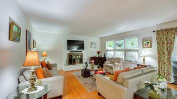 Rumah (2 Bedrooms) | Interior