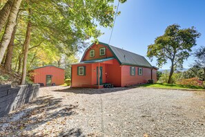 House (3 Bedrooms) | Interior - Million-dollar Mtn Views: Cozy Home in Franklin! (Franklin)