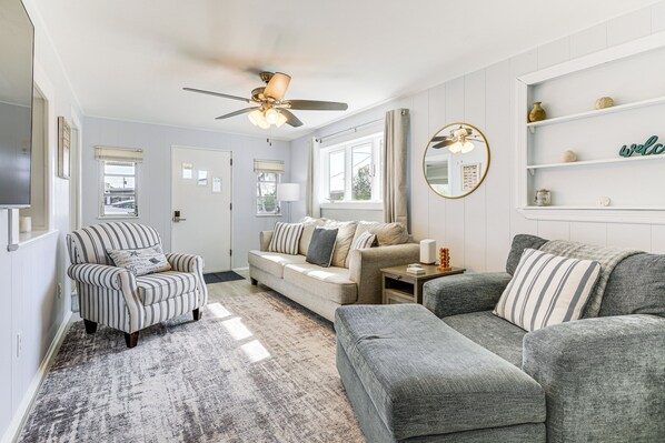 House (3 Bedrooms) | Front of property