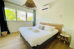 3 bedrooms, free WiFi, bed sheets