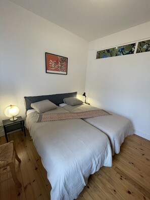 2 Schlafzimmer, Bügeleisen/Bügelbrett, kostenloses WLAN, Bettwäsche