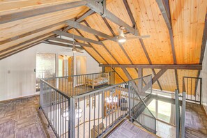 House (3 Bedrooms) | Interior - 1 Mi to Dtwn Libby: Peaceful Home w/ Creek Access! (Libby)