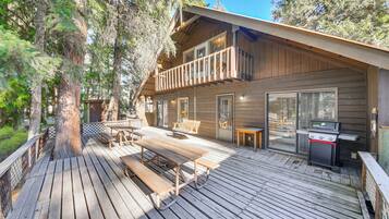 Casa (3 Bedrooms) | Vista frontal de la propiedad