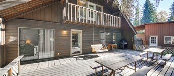 1 Mi to Dtwn Libby: Peaceful Home w/ Creek Access!