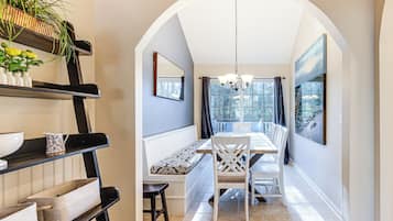 Apartamento (3 Bedrooms) | Parte interna