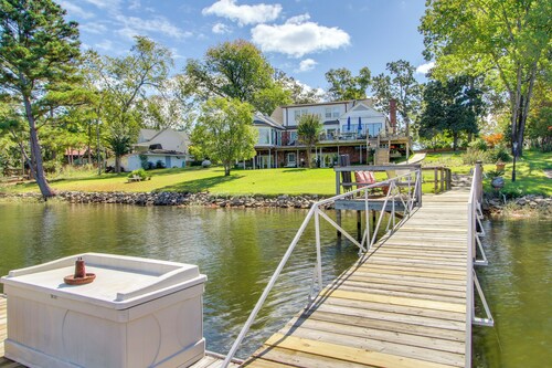 Furnished Patio & Dock: Lakefront Apt in Chapin