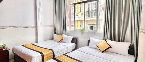 Chambres insonorisées, fer et planche à repasser, Wi-Fi gratuit