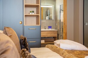 3 Schlafzimmer, kostenloses WLAN, Bettwäsche