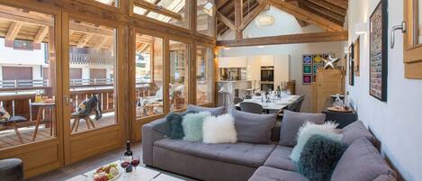 TV, fireplace, video games, offices