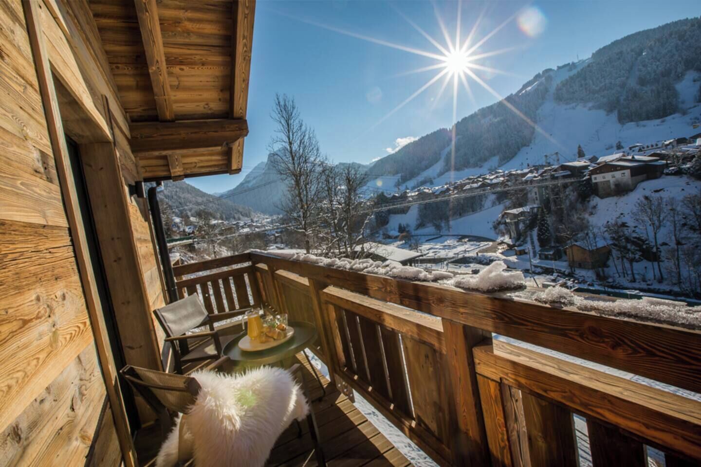 تناول الطعام بالخارج