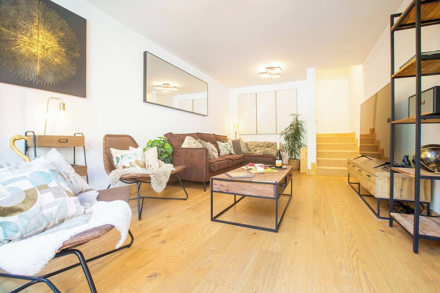 This Serviced Apartment Is A 3 Bedroom(s), 3 Bathrooms, Located In Morzine, Auvergne-rhône-alpes. - Morzine
