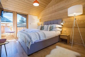 4 habitaciones, tabla de planchar con plancha y wifi gratis 