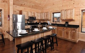 Basic Cabin, Mountain View