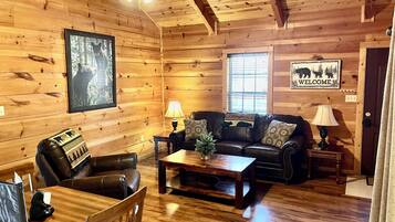 小屋, 庭院 | 起居區