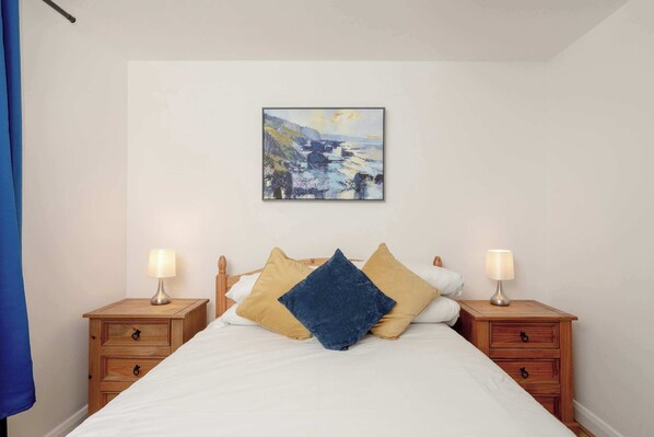 1 chambre, fer et planche à repasser, Wi-Fi, literie fournie