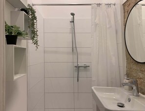 Haartrockner, Handtücher