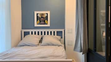 熨斗/熨衫板、Wi-Fi、床單