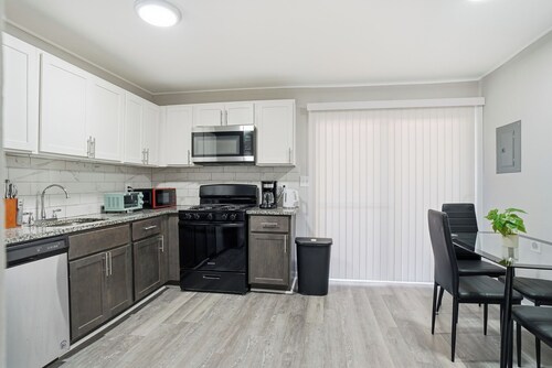 Wyndham Hills Retreat | Stylish & Serene Stay