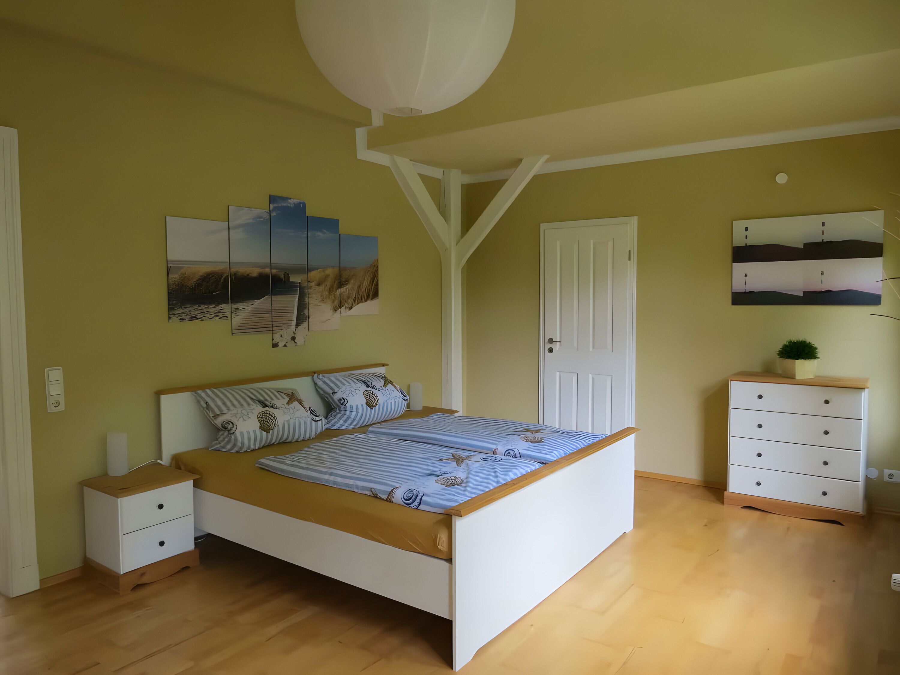 2 dormitorios, tabla de planchar con plancha, wifi y ropa de cama