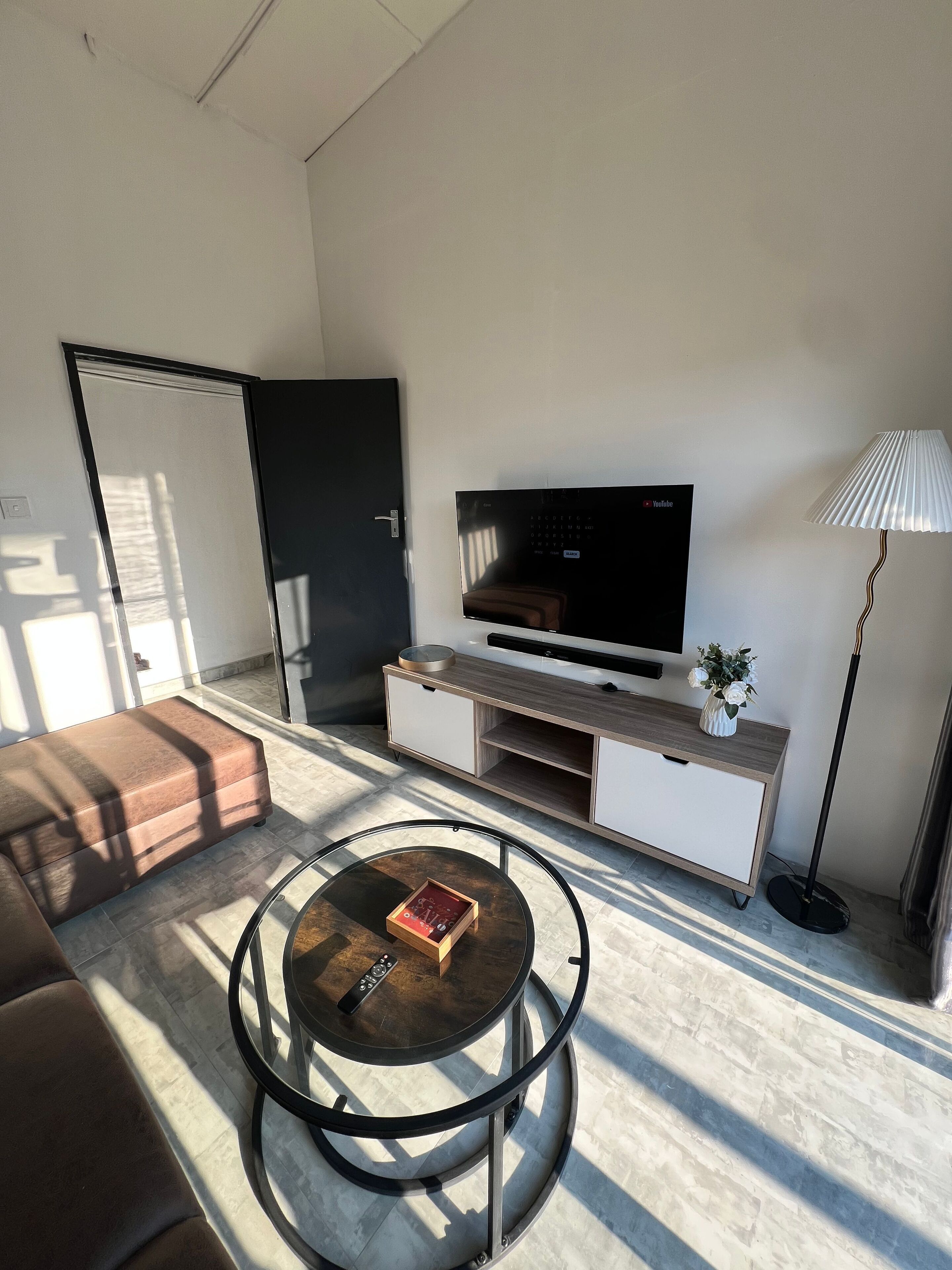 Smart TV, stereo