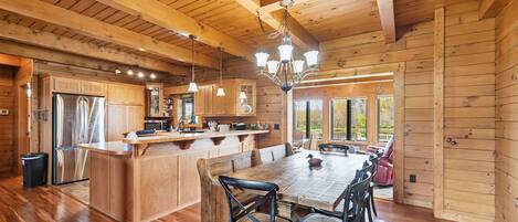 Cabane, 5 chambres | Restauration