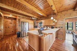 小屋, 5 間臥室 | 私人廚房 | 電冰箱、烤箱、咖啡機/沖茶器、烤麵包機