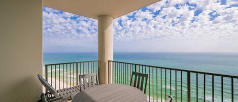 Appartement, 3 slaapkamers | Buiten dineren