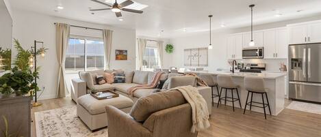 Townhome, 4 Bedrooms | Living area