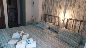 Casa, 3 habitaciones, fumadores, piscina privada | Baño